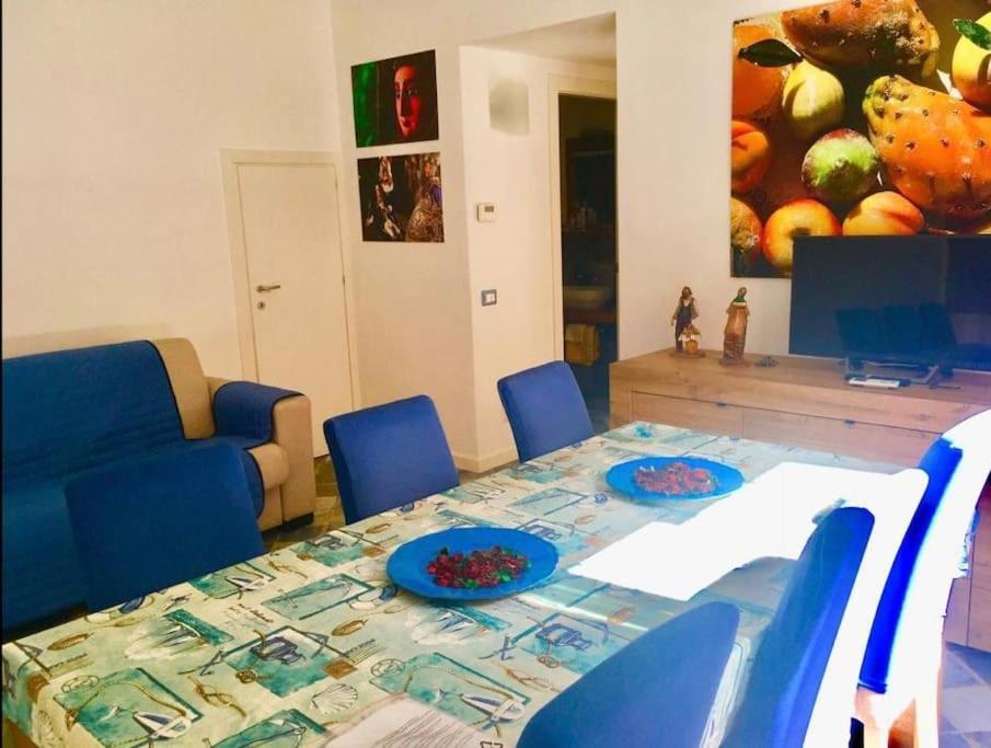 Angelina'S Apartment Cefalu Luaran gambar
